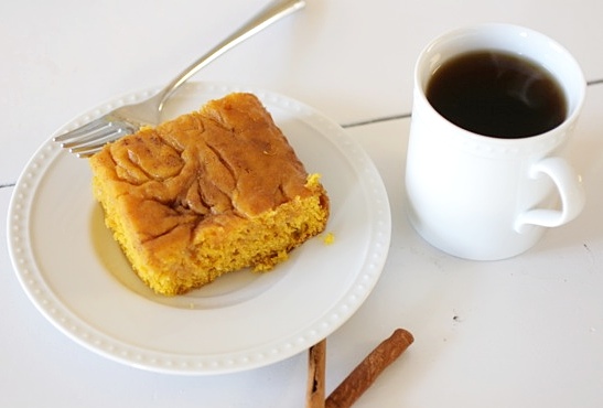 sticky pumpkin cinnamon cake 3