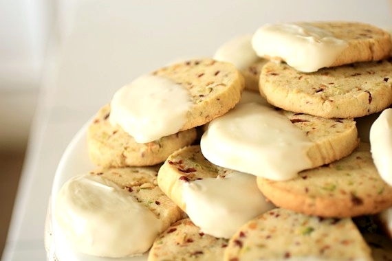 pistachio cranberry shortbreads