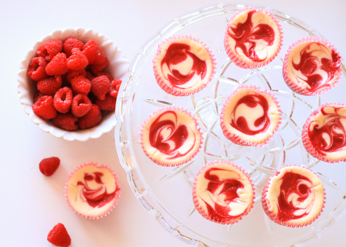 Mini Oreo-Bottom Raspberry Cheesecakes-2