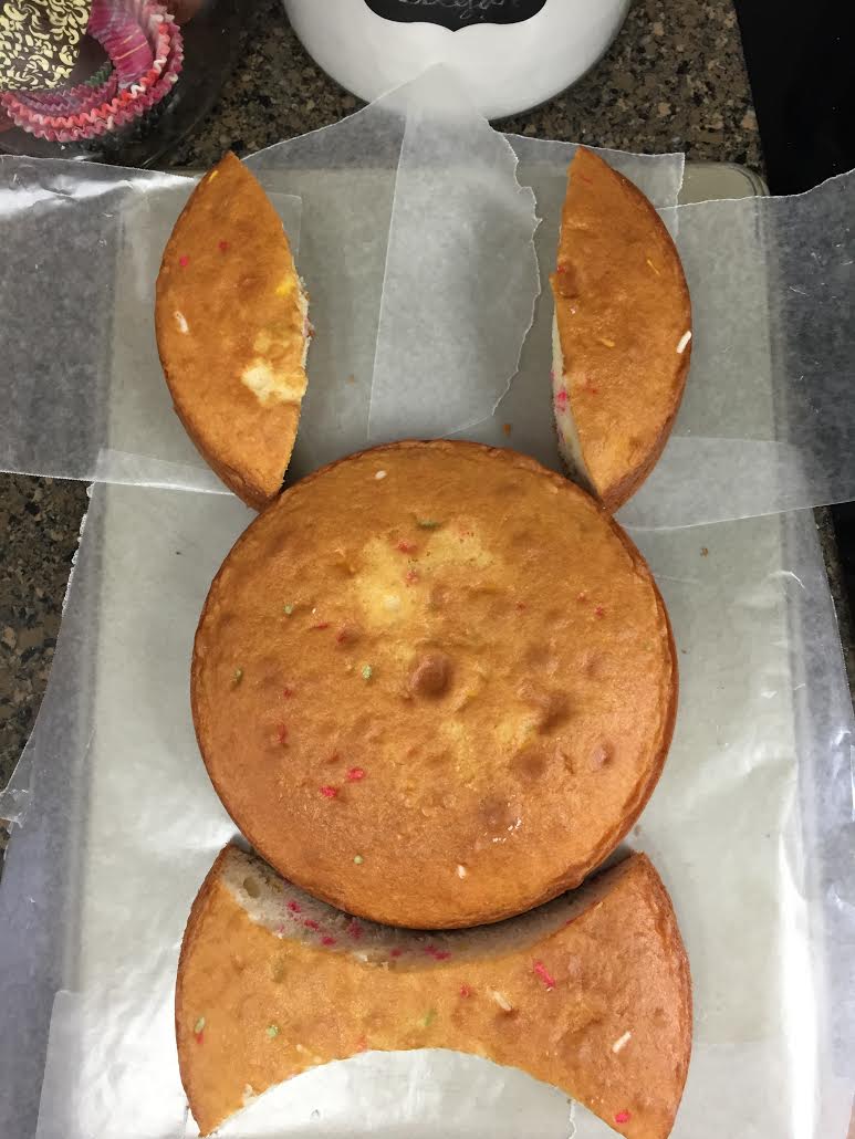 Easter Bunny Cake 4
